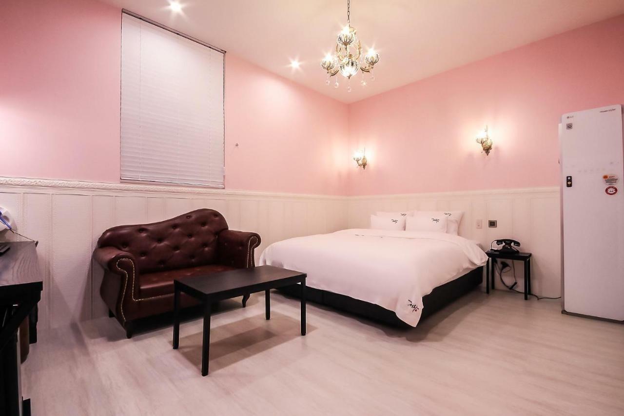 Hotel Seowa Gimhae Extérieur photo
