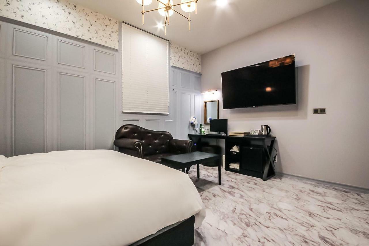 Hotel Seowa Gimhae Extérieur photo